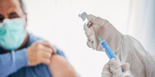 تازة.. استفادة 8 أشخاص من اللقاح خارج الضوابط القانونية