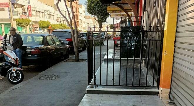 بن مسيك .. أرصفة الشوارع تشتكي احتلال
