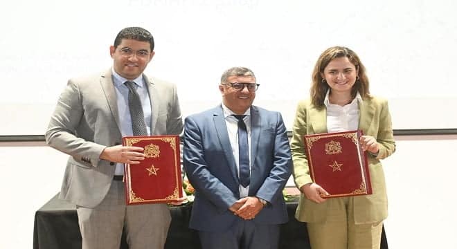 الرباط.. توقيع إتفاقية شراكة لرقمنة الإدارة والخدمات البيداغوجية بـ lISIC
