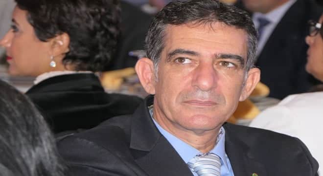 فيديو كليب جديد.. الموسيقار نعمان لحلو يتغنى بوجدة زينة الشرق