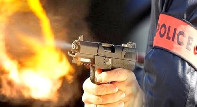 التحقيق مع مفتش شرطة اعتدى على رئيسه باستعمال السلاح الوظيفي