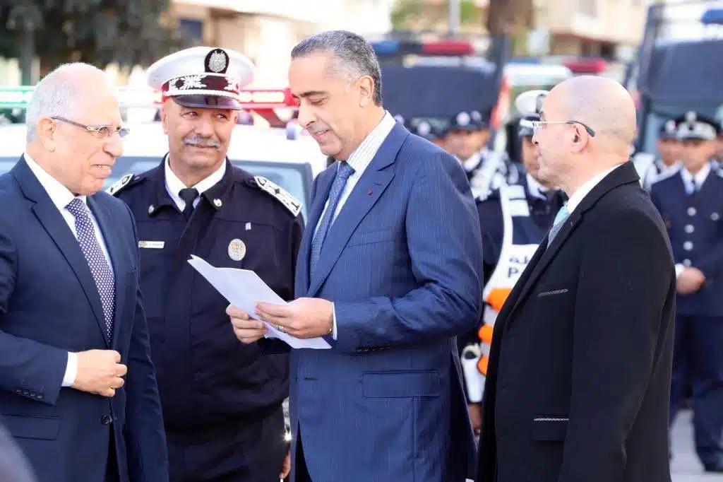 حموشي يضع روتوكول لتأمين احتفالات استقبال الجماهير للمنتخب المغربي 3 خصصت ولاية أمن الرباط بروتوكول للأمن والسلامة لتأمين الاحتفالات الجماهيرية المنتظرة بمناسبة وصول المنتخب الوطني لكرة القدم إلى العاصمة الرباط بعد زوال اليوم الثلاثاء، بعد إنجازه الكبير في كأس العالم بقطر، والذي تكلل بحضوره في المربع الذهبي لهذا الحدث الرياضي العالمي.