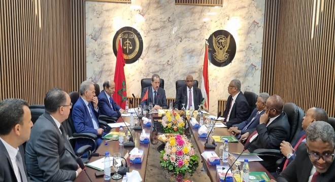مباحثات في الخرطوم بين رئيس النيابة العامة والنائب العام السوداني