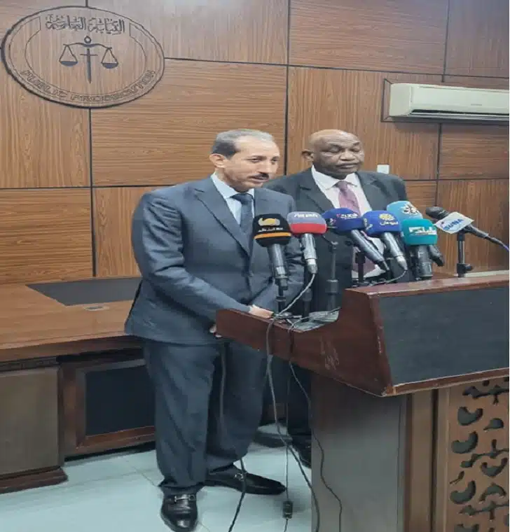 مباحثات في الخرطوم بين رئيس النيابة العامة والنائب العام السوداني اتفق كل من مولاي الحسن الداكي الوكيل العام للملك لدى محكمة النقض رئيس النيابة العامة، وخليفة أحمد خليفة، النائب العام المكلف بالسودان، صباح أول أمس الاثنين 16 يناير 2023 بمقر النيابة العامة بالخرطوم، على إنجاز برنامج للتعاون القضائي بين النيابتين برسم سنة 2023.