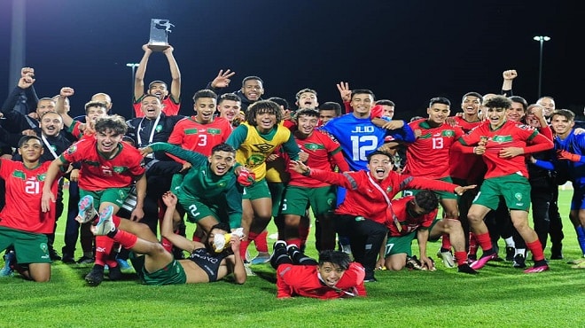 المنتخب المغربي U17 يكتسح نظيره الجزائري ويتأهل إلى المربع الذهبي