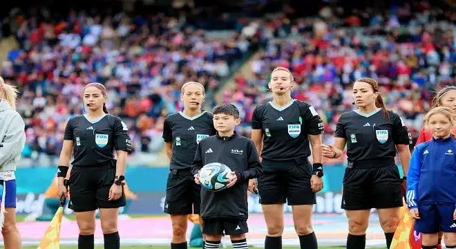 أداء متميز للتحكيم النسوي المغربي في مباراة افتتاح كأس العالم للسيدات 2023 بأستراليا ونيوزيلندا jpeg