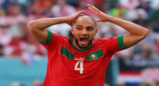 مانشستر يونايتد يتفوق على الأهلي ويضم جوكر المغرب بعرض خيالي jpg