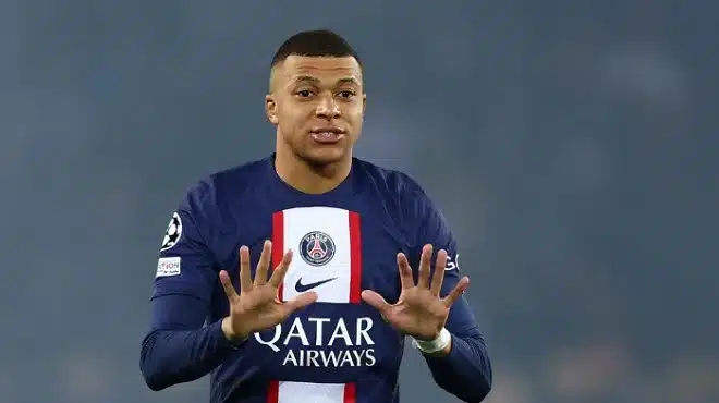 مبابي يخيب آمال الهلال ويعلن استمراره jpg
