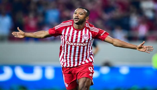 أيوب الكعبي يقود أولمبياكوس للفوز على فنربخشة في ربع نهائي دوري المؤتمر الأوروبي