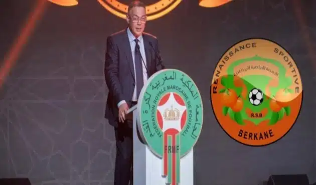 جامعة لقجع تتلقا قرارا من الكاف بشأن مباراة نهضة بركان واتحاد العاصمة 