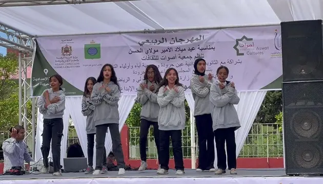 مهرجان الربيع الثالث فن وإبداع يتجسّدان في ثانوية عين حرودة