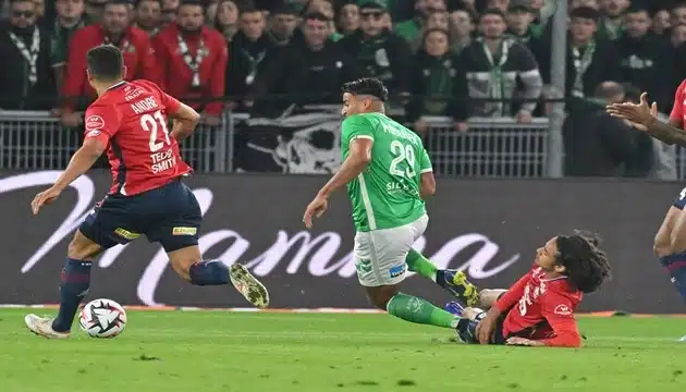 الدوري الفرنسي أنجيه يحصد أول انتصار ويُسقط سانت إتيان برباعية