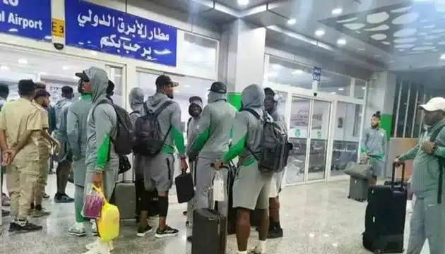 نيجيريا تنسحب من مواجهة ليبيا في تصفيات كان المغرب احتجاجاً على المعاملة