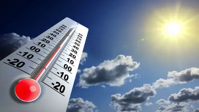 موجة حر قياسية تضرب المغرب مع رياح الشركي وزخات رعدية في عدد من المناطق