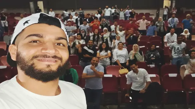 بعد انفصاله عن فرقة إموراجي أنس العثماني يعود بعرضه الكوميدي الجديد Flash Gag في نانسي الفرنسية (1)