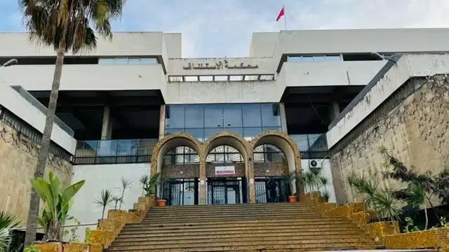 توقيف 24 شخصا بالدار البيضاء بتهمة عرقلة السير بالطريق السيار وتهديد حرية التنقل