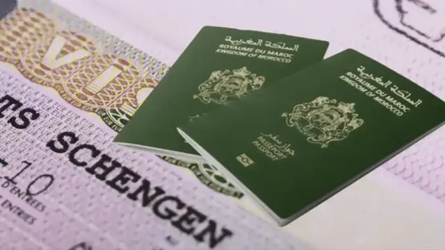 تفكيك شبكة لبيع مواعيد التأشيرات بالدار البيضاء