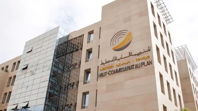 قفزة في ثقة الأسر رغم استمرار القلق… مؤشرات متباينة تكشف واقع الاقتصاد اليومي للمغاربة