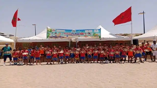 المحمدية تحتضن النسخة الثانية من برنامج التنشيط الرياضي الصيفي بشاطئ المركز (1) المحمدية تحتضن النسخة الثانية من برنامج التنشيط الرياضي الصيفي بشاطئ المركز (1)