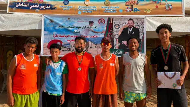 كرة الطاولة تنعش شاطئ المحمدية في أجو