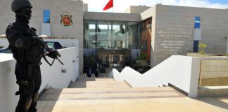 قضية تهريب الحشيش بطائرة.. إحالة حامل بطاقة الصحافة على الفرقة الولائية بالحسيمة لمواجهته بمشتبه فيه آخر